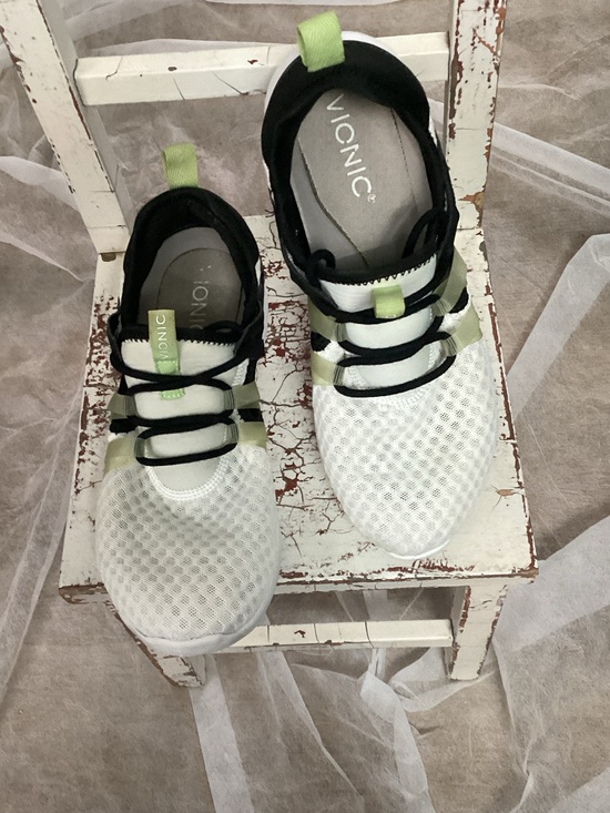 Vionic Shoes - Vionic White Mesh Women’s Sneakers with Lime and Black Accents Size 8.5